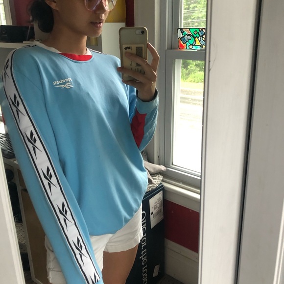 Vintage Reebok Pullover - Picture 2 of 5